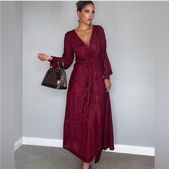 Zara burgundy blogger favorite front tie jacquard midi dress - Picture 6 of 11